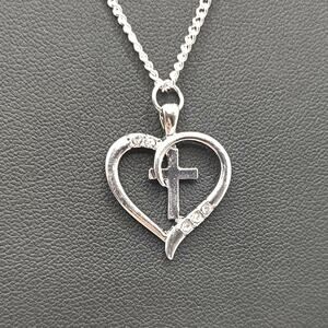 925 Sterling Silver Necklace w/ Christian Heart Cross Jesus CZ Diamond Gift NEW